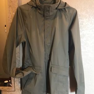 Women Under Armor Olive jacket, size large